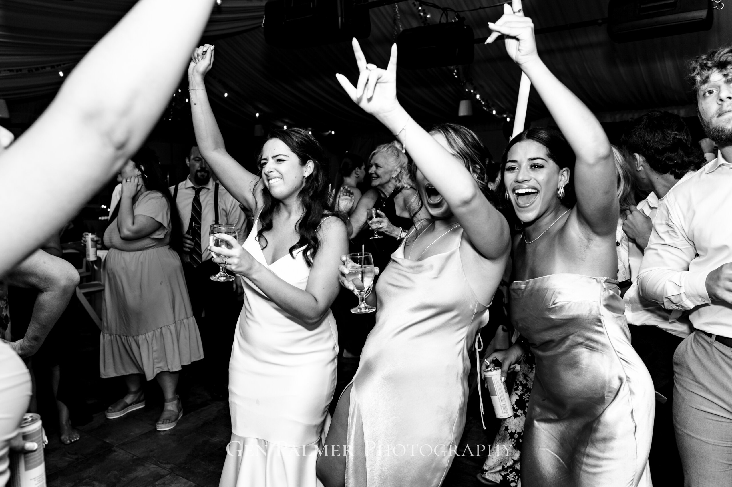 Hot Summer Wedding Dance Party | The Estate at Eagle Lake | Reception