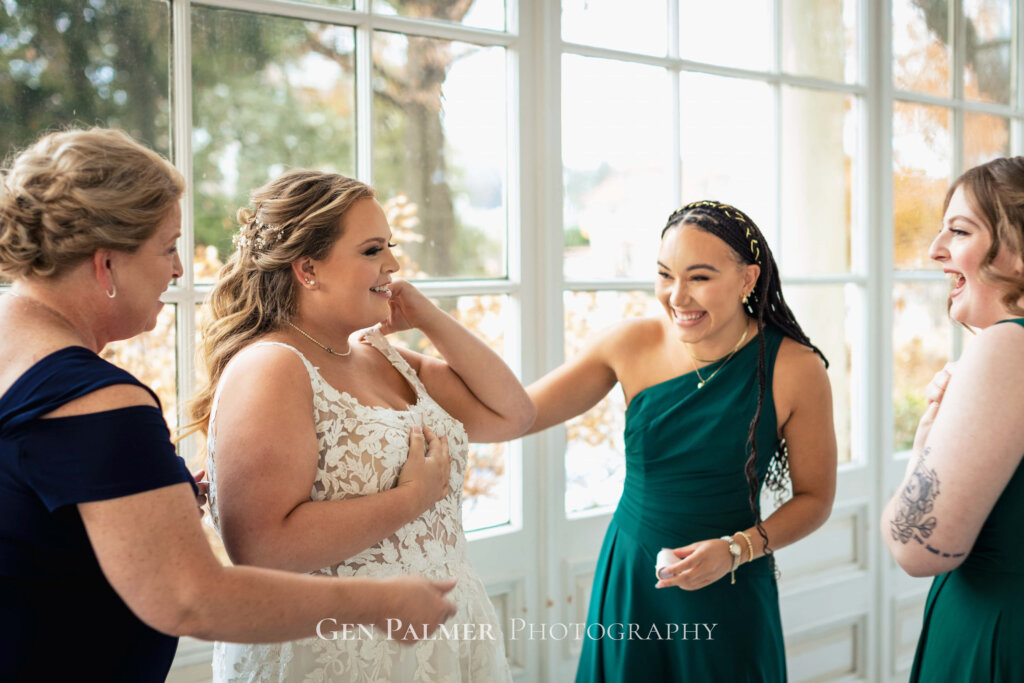 Collingswood Grand Ballroom | Getting Ready in Bridal Suite