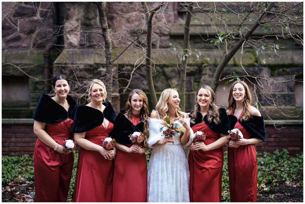 Bride & bridesmaids at Mutter Museum Wedding in the courtyard