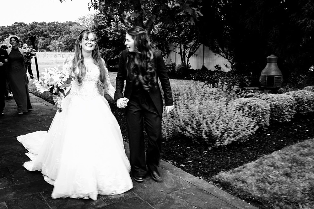 South Jersey Wedding Photographer; New Jersey photographer; Valenzano Winery Wedding; Gen Palmer Photography