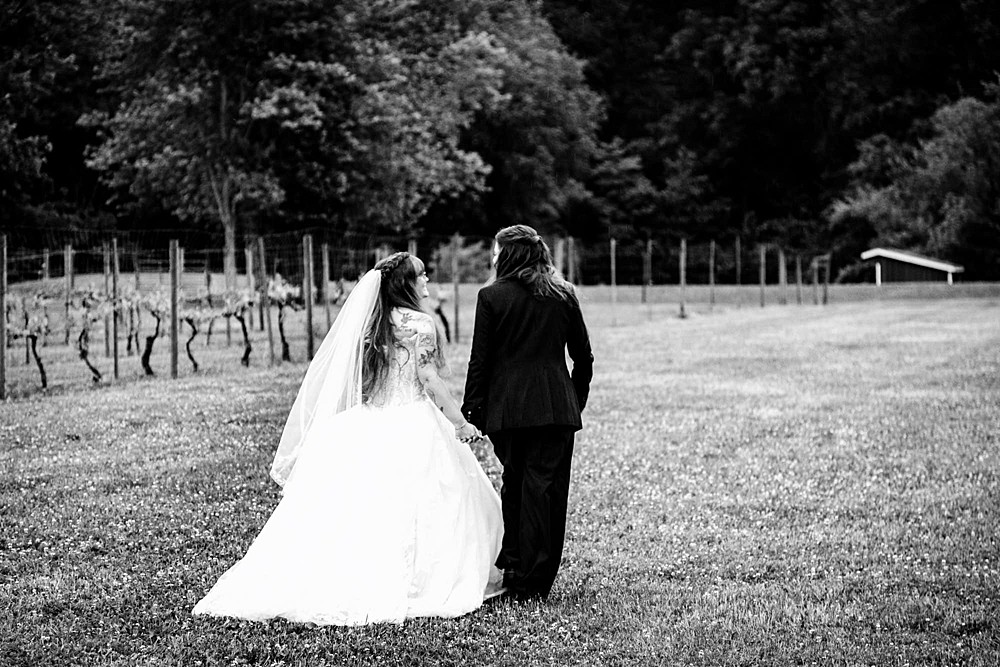 South Jersey Wedding Photographer; New Jersey photographer; Valenzano Winery Wedding; Gen Palmer Photography