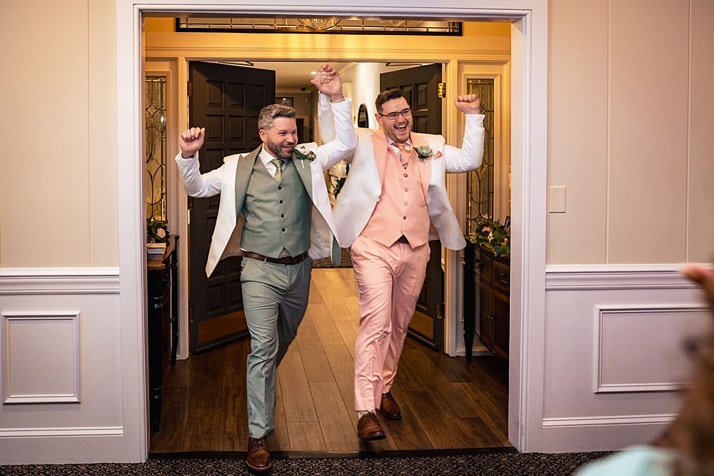 South Jersey Wedding Photographer; New Jersey photographer; Penn Oaks Golf Club Wedding; Gen Palmer Photography