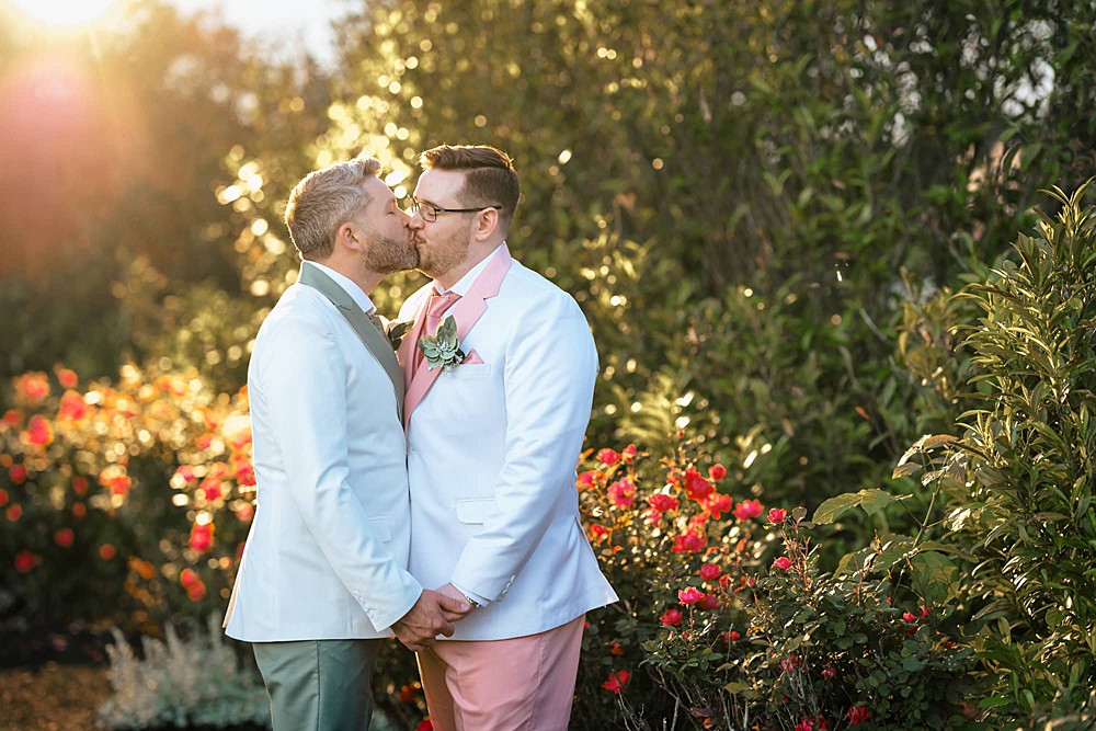 South Jersey Wedding Photographer; New Jersey photographer; Penn Oaks Golf Club Wedding; Gen Palmer Photography