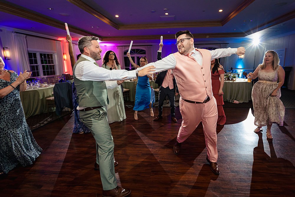 South Jersey Wedding Photographer; New Jersey photographer; Penn Oaks Golf Club Wedding; Gen Palmer Photography