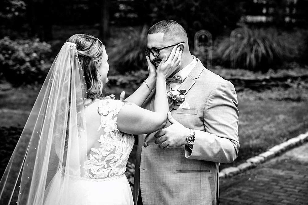 South Jersey Wedding Photographer; New Jersey photographer; South Jersey Lakeside Wedding; Gen Palmer Photography