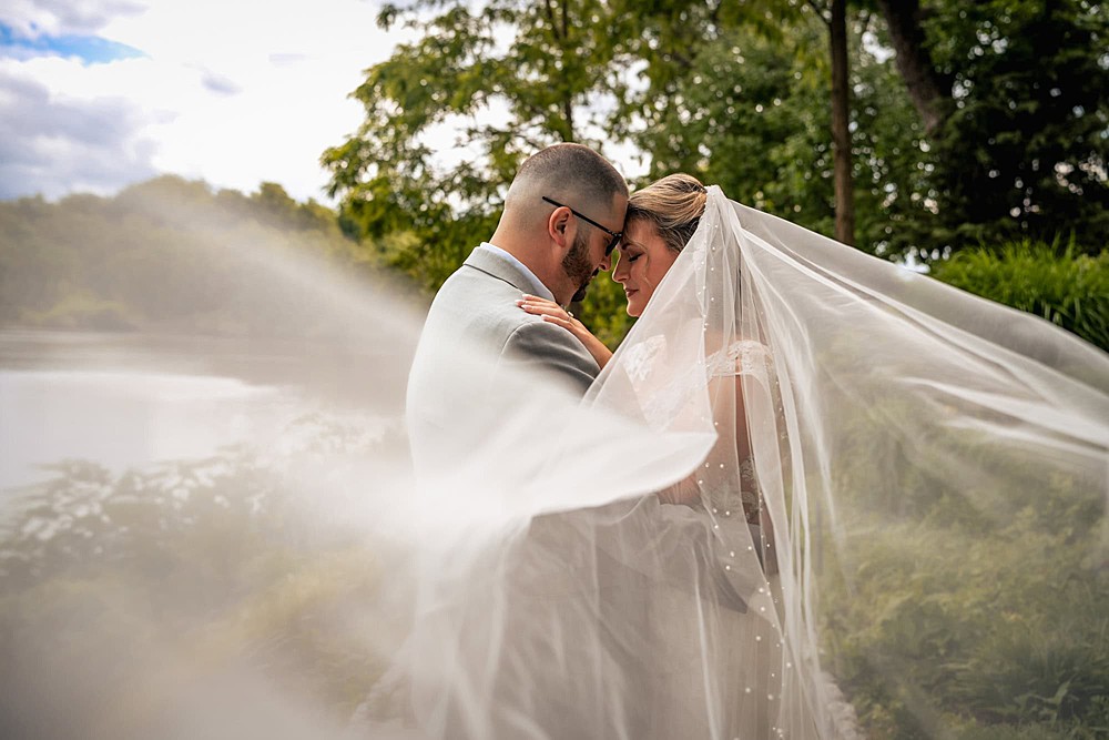 South Jersey Wedding Photographer; New Jersey photographer; South Jersey Lakeside Wedding; Gen Palmer Photography