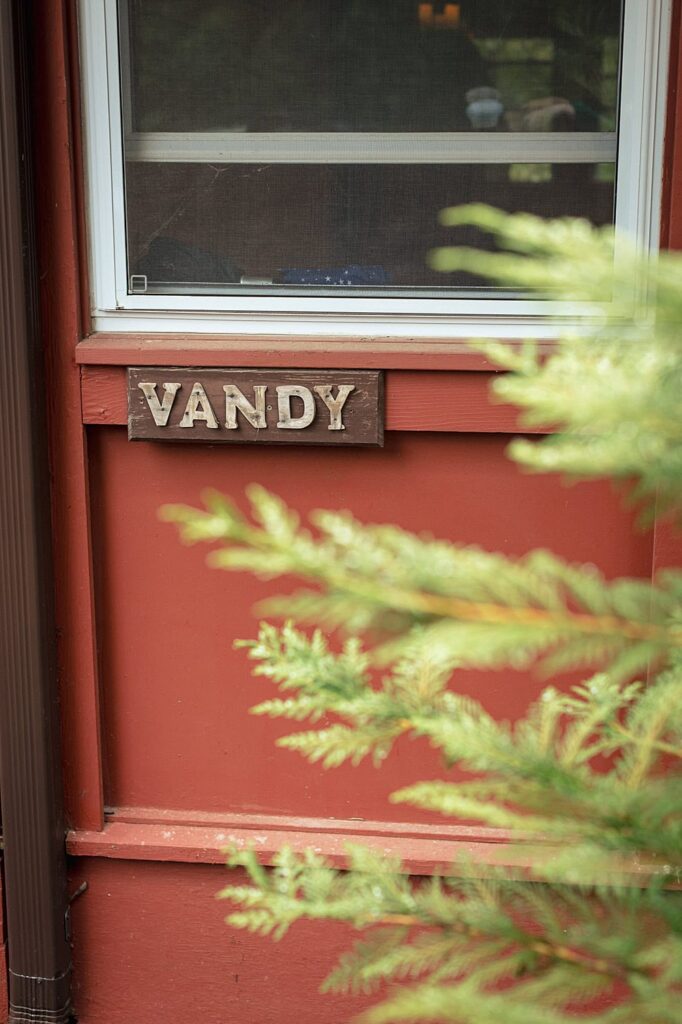 South Jersey Wedding Photographer; New Jersey photographer; Vandy Hall Wedding; Gen Palmer Photography